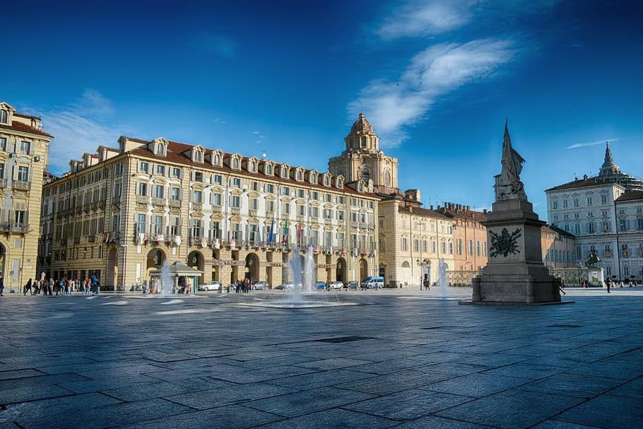 Centro Moderno E Spazioso Bilocale * Turin